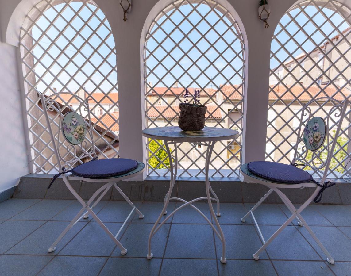 Apt Mia Apartman Zára Kültér fotó